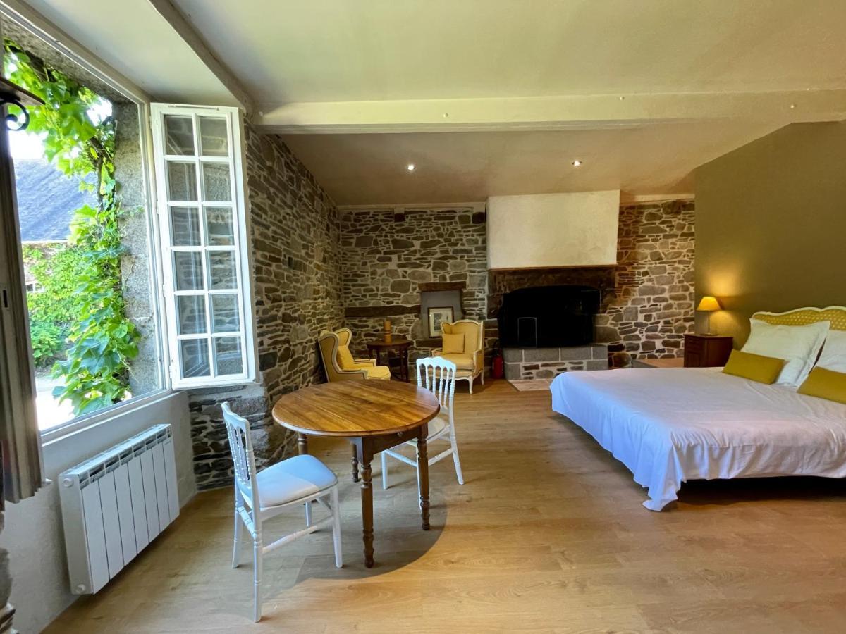 Manoir De La Begaudiere Mont-Dol 객실 사진